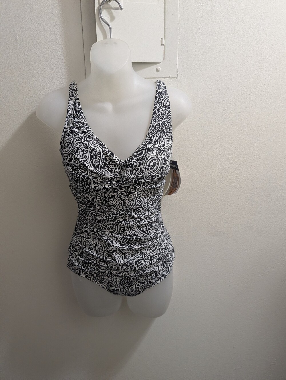 Lands Ending Black & White Paisley Swimsuit